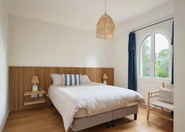 El Sol Antibes * 胡安莱潘